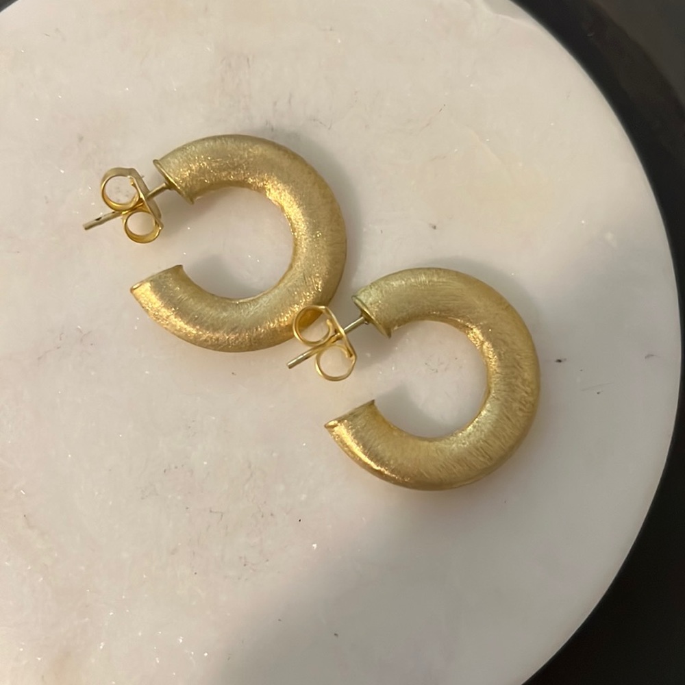 Sheila fajl Irene Hoops